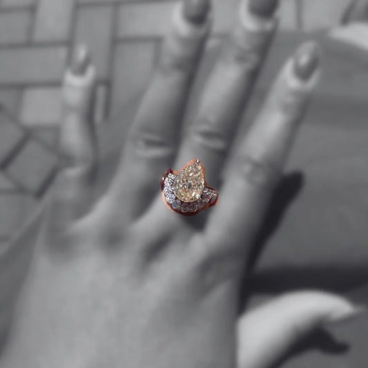 QUEEN ME