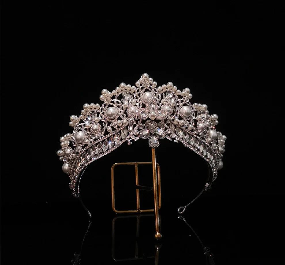Luxury Bride Crowns Tiaras for Wedding Headdress Princess Crystal Pearl Crowns for Women Bridal Tiaras Prom Hair Jewelry Diadem
